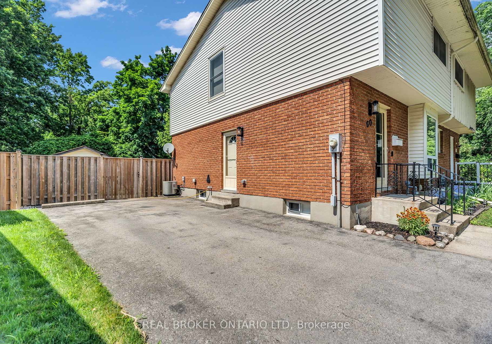 60-tilipe-road-london-east-ontario-x13546988