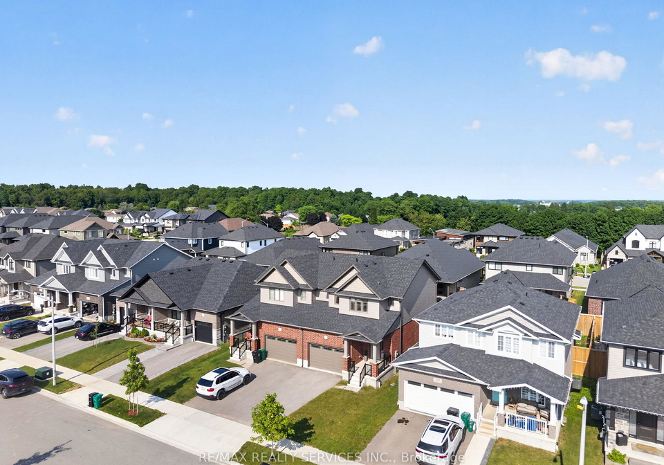 138-woodberry-crescent-woolwich-ontario-x13547002