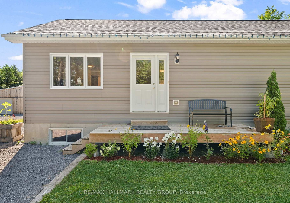 466-stewartville-road-w-mcnabbraeside-ontario-x13547216