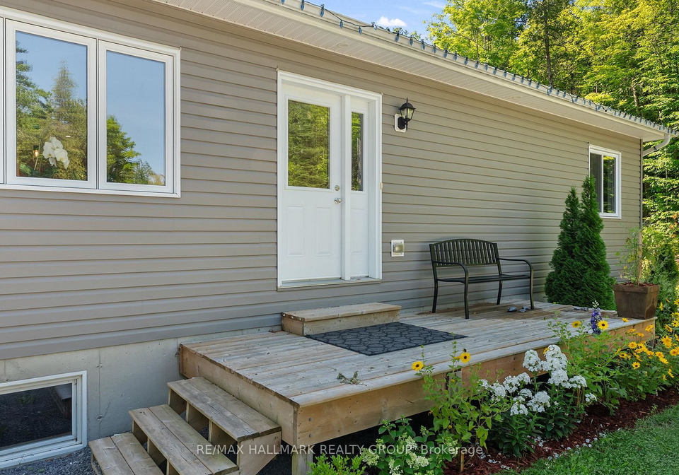 466-stewartville-road-w-mcnabbraeside-ontario-x13547216