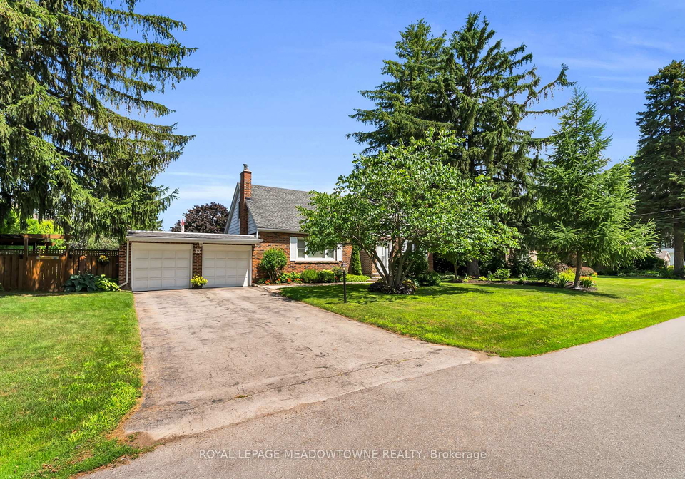 33-parker-avenue-hamilton-ontario-x13547344