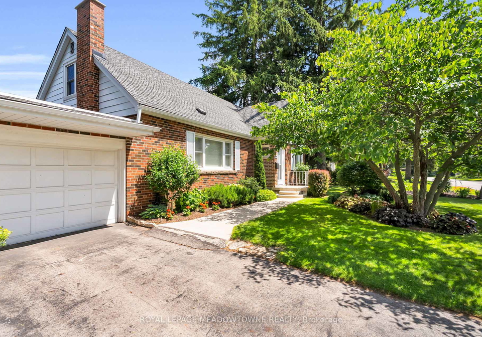 33-parker-avenue-hamilton-ontario-x13547344