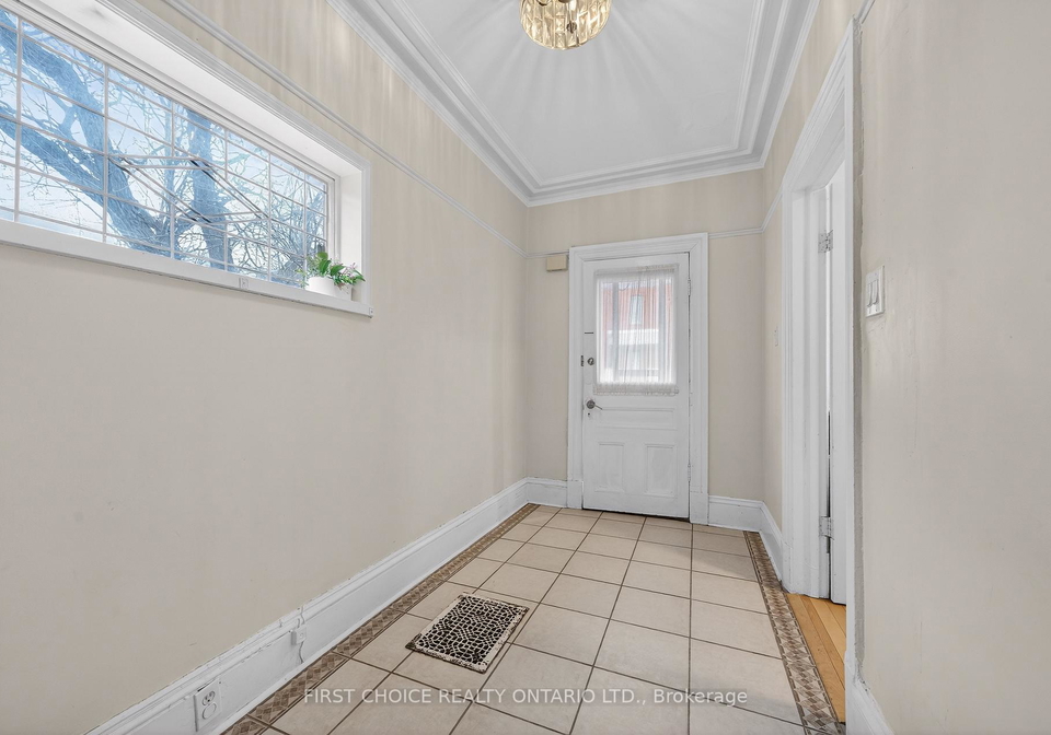 34-gilmour-street-ottawa-ontario-x13547374
