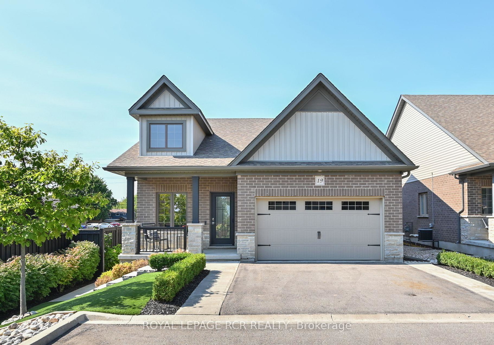 19-dover-lane-centre-wellington-ontario-x13547418