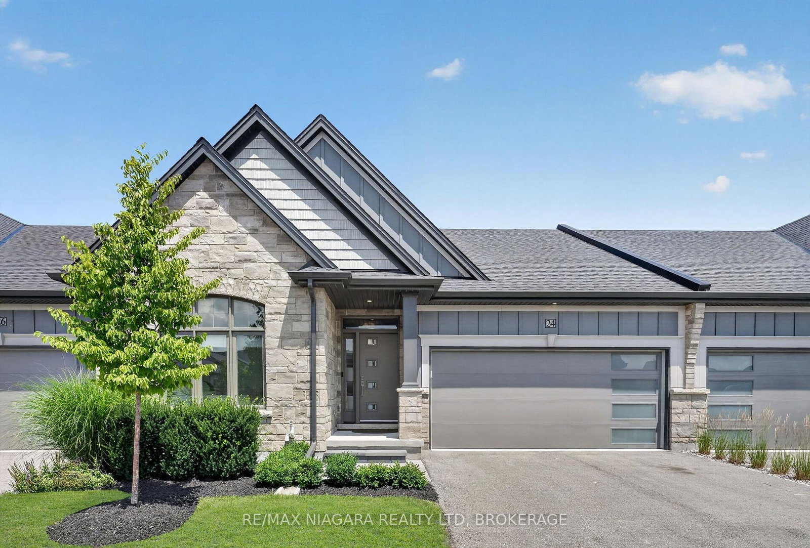 24-peachtree-lane-niagara-on-the-lake-ontario-x13547428