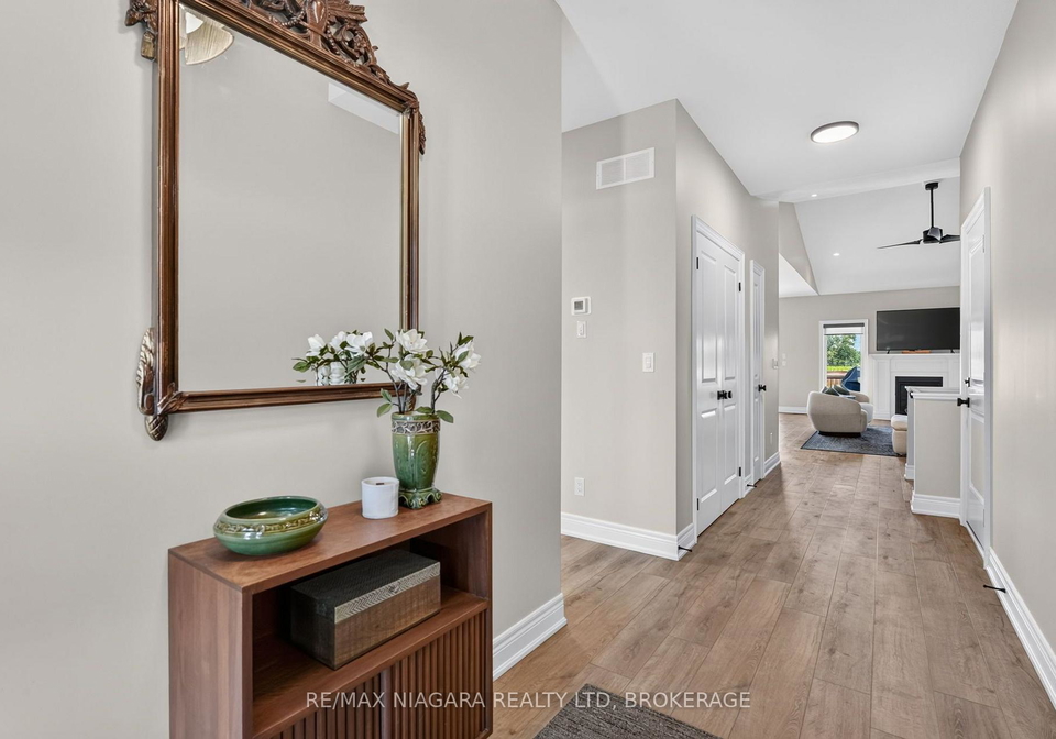 24-peachtree-lane-niagara-on-the-lake-ontario-x13547428