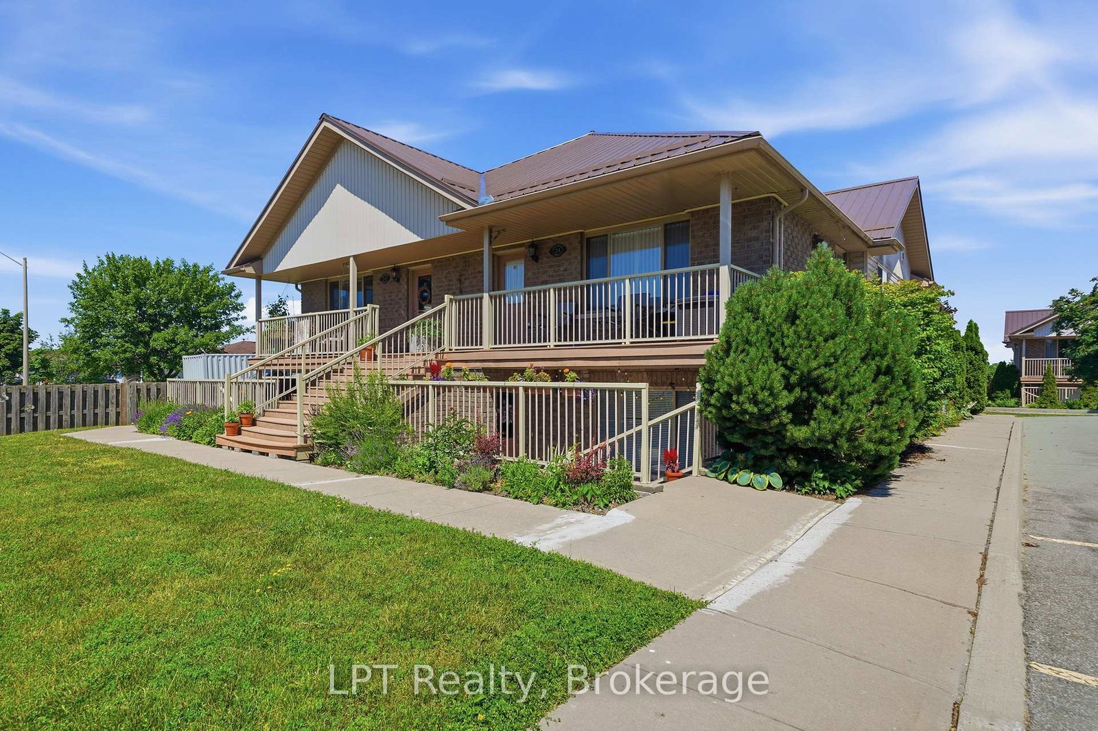 37-lake-breeze-court-prince-edward-county-ontario-x13547444