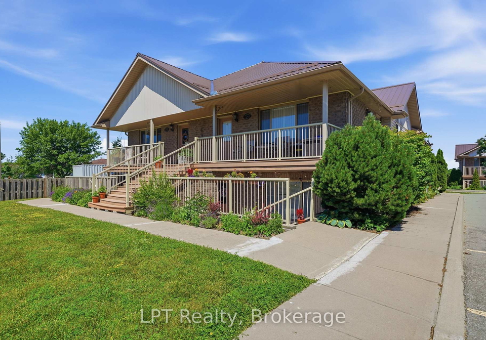 37-lake-breeze-court-prince-edward-county-ontario-x13547444