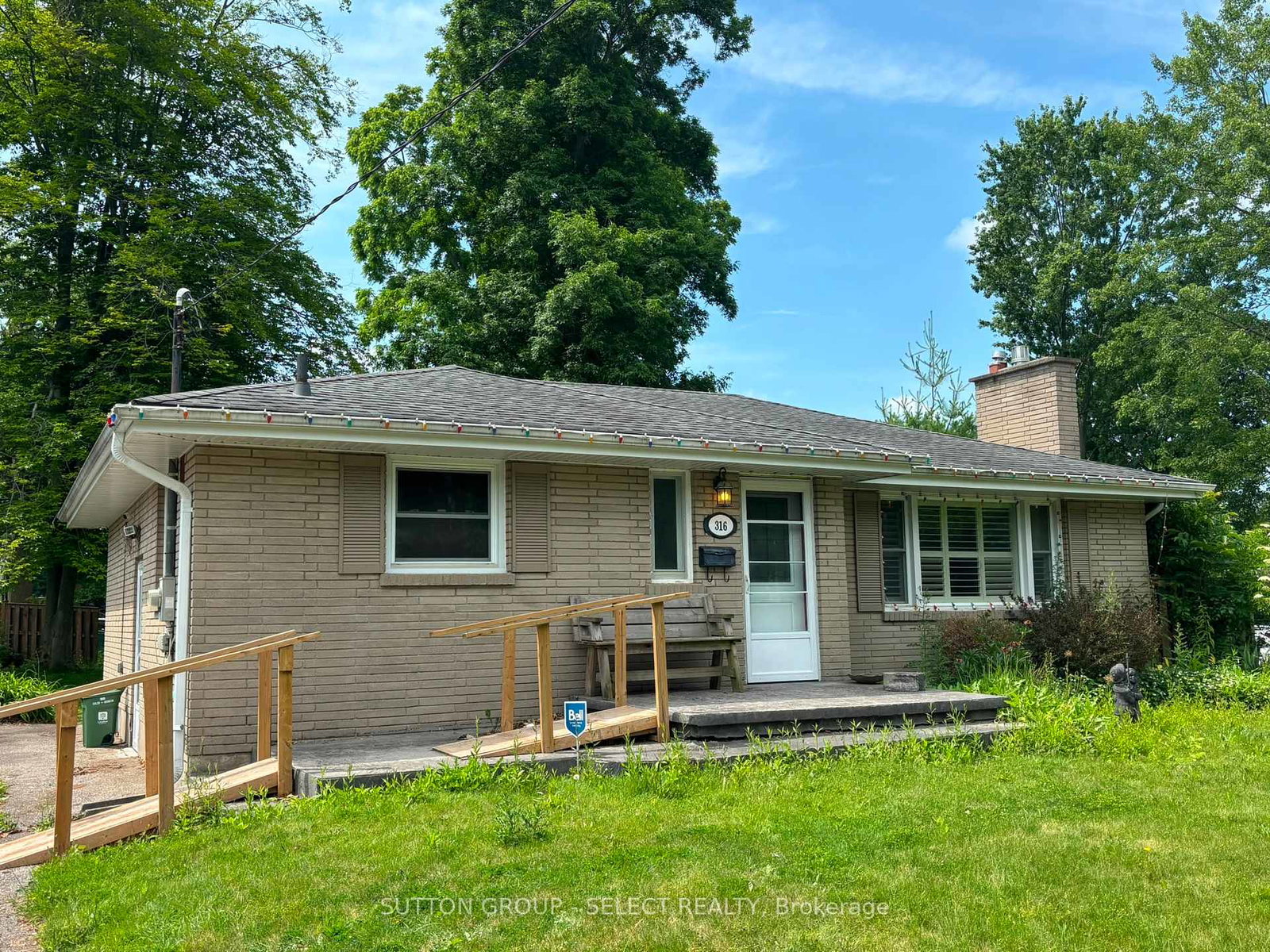 316-ridgewood-crescent-london-south-ontario-x13547558