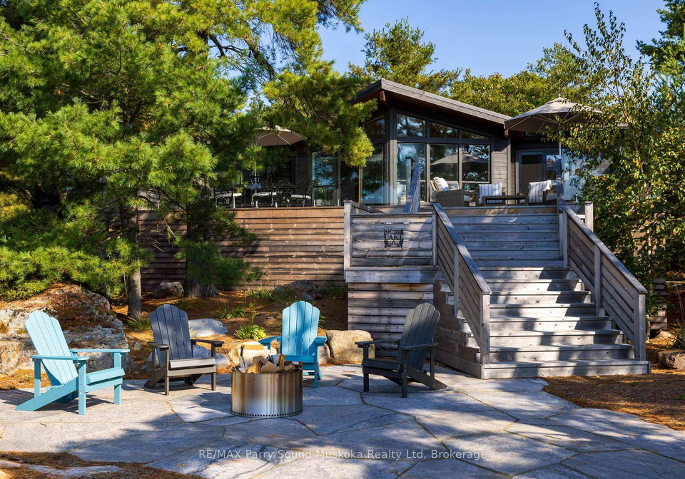 2-a258-viceroy-island-the-archipelago-ontario-x13547600