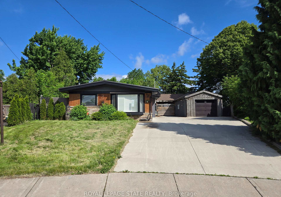 17-carmen-avenue-hamilton-ontario-x13547714