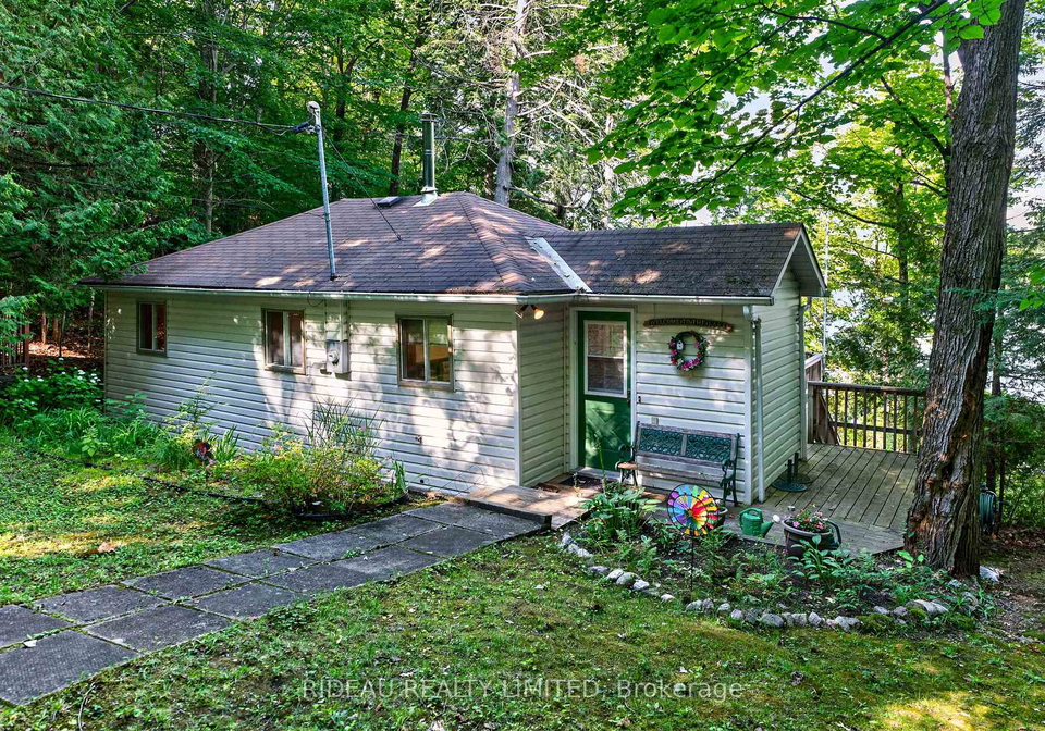 1293-r12b-road-rideau-lakes-ontario-x13547778