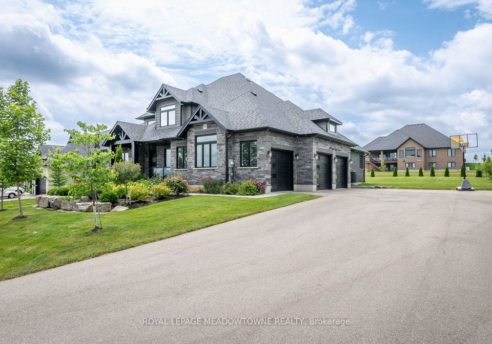 30-charles-currie-crescent-erin-ontario-x13547824
