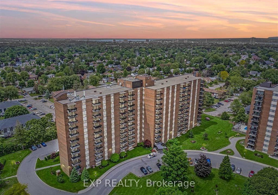 1505-baseline-road-ottawa-ontario-x13547874