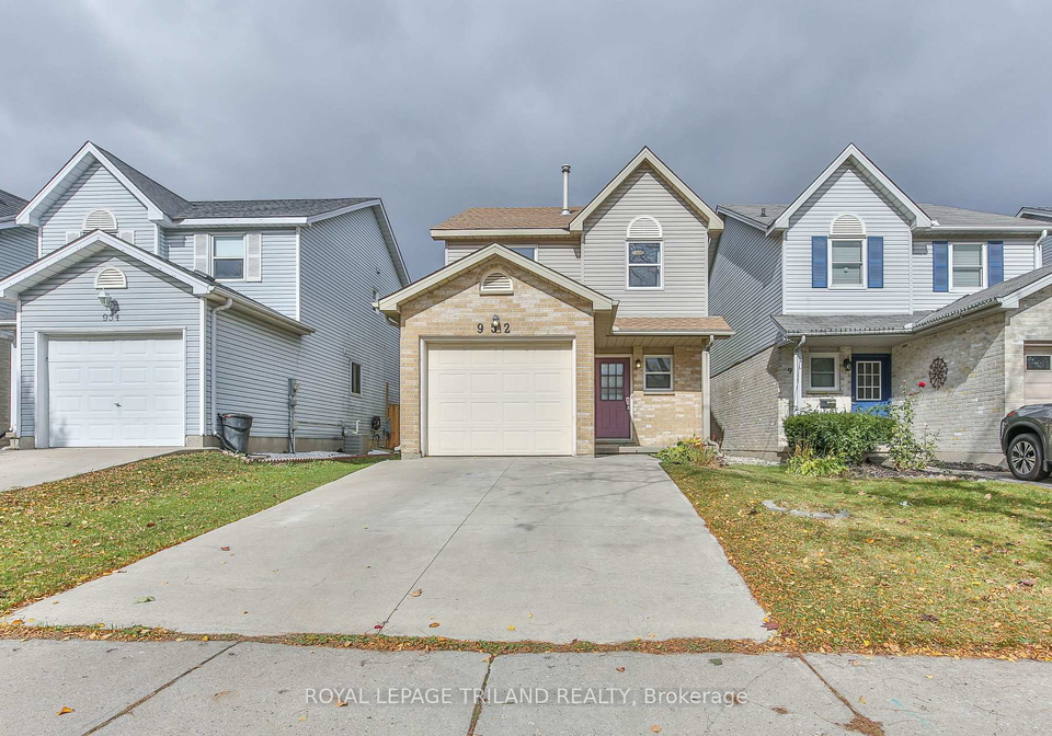 952-thistledown-way-london-north-ontario-x13547956