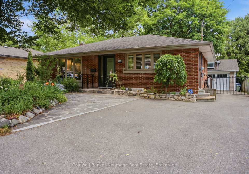35-gladstone-avenue-guelph-ontario-x13548500