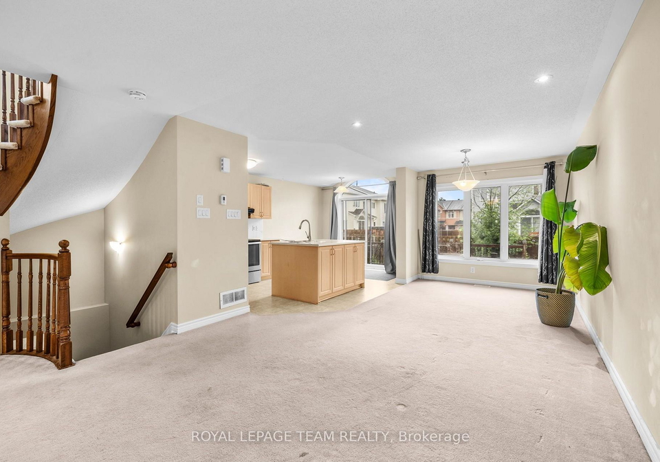 200-gerry-lalonde-drive-ottawa-ontario-x13548512