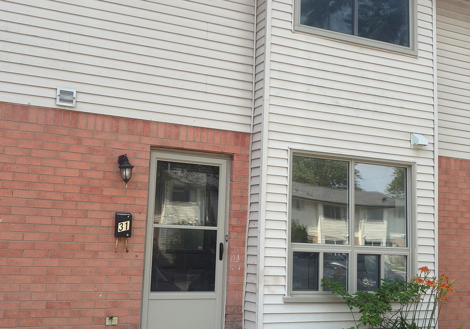 135-belmont-drive-london-south-ontario-x13548856