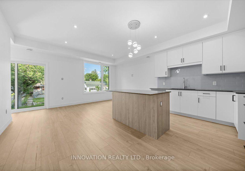 486-2-wentworth-avenue-ottawa-ontario-x13548888