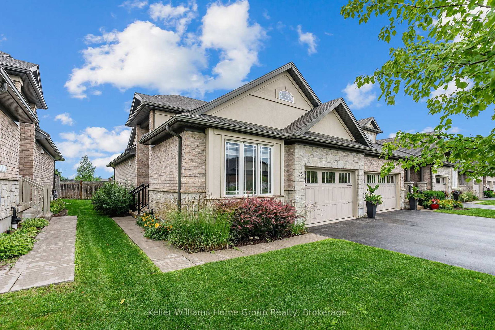 96-aberdeen-street-centre-wellington-ontario-x13548946
