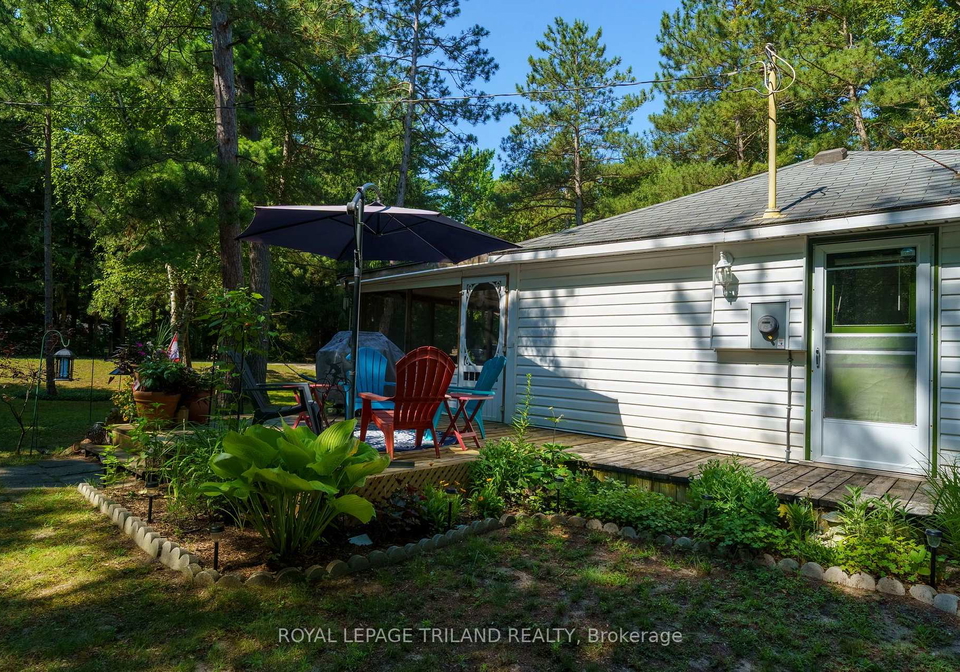 6326-huron-drive-lambton-shores-ontario-x13549062