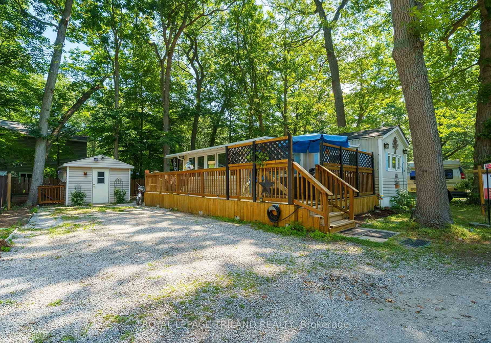 9910-northville-crescent-lambton-shores-ontario-x13549178