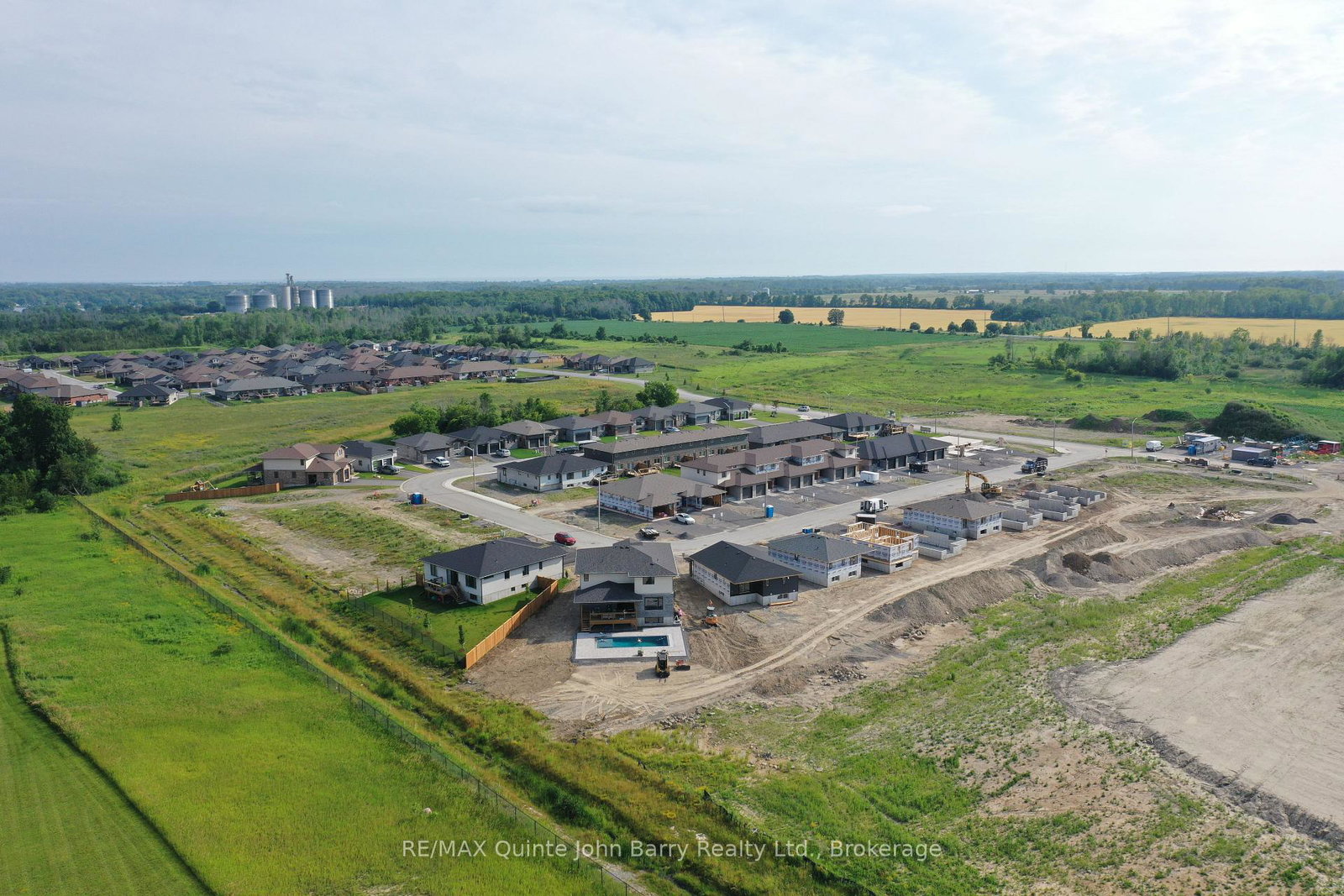 28-parkland-circle-quinte-west-ontario-x13549188