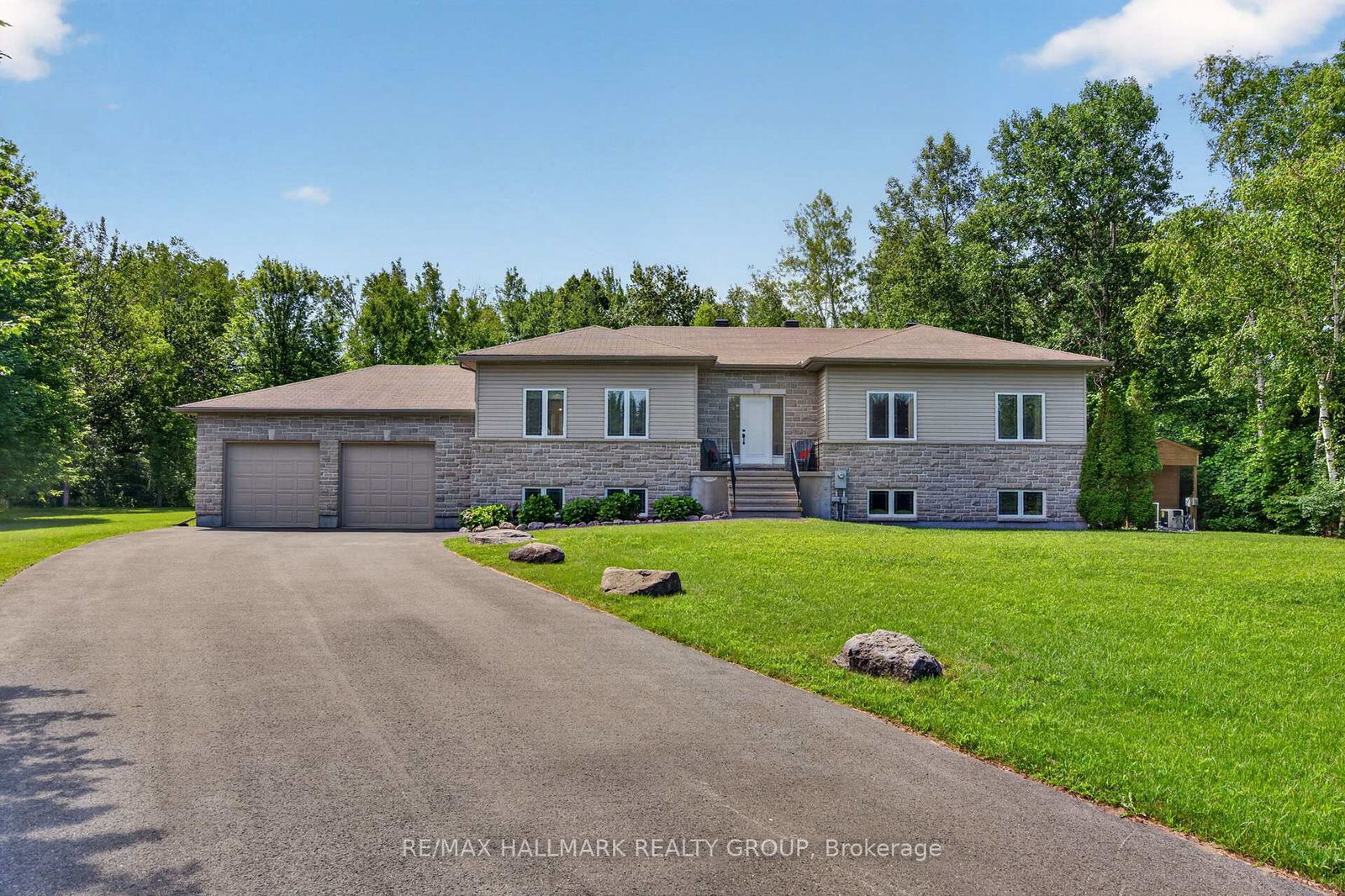 168-wilbert-cox-drive-ottawa-ontario-x13549212