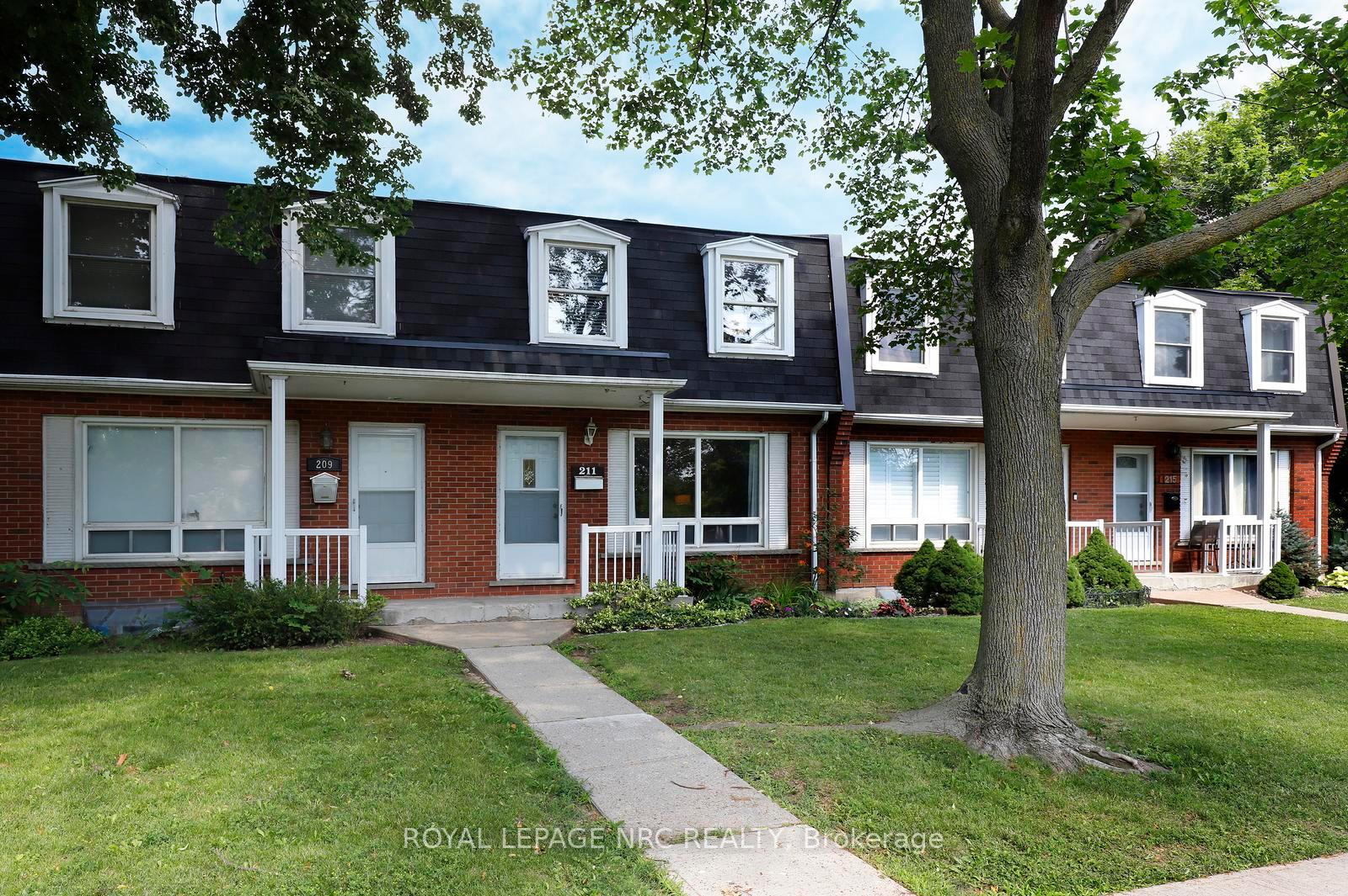 211-lake-avenue-n-hamilton-ontario-x13549310