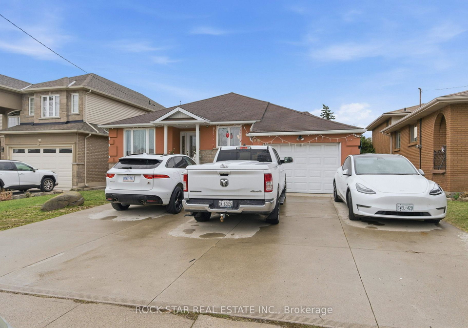916-stone-church-road-e-hamilton-ontario-x13549466