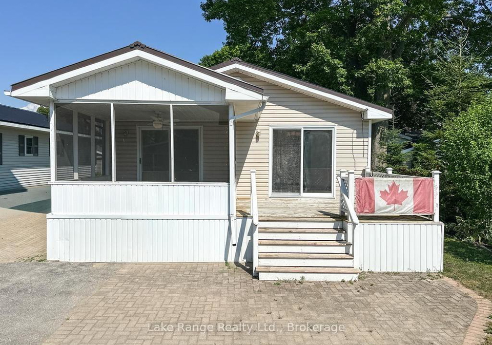 8-cherokee-lane-e-ashfield-colborne-wawanosh-ontario-x13549708