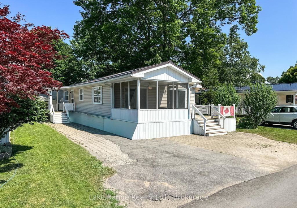 8-cherokee-lane-e-ashfield-colborne-wawanosh-ontario-x13549708
