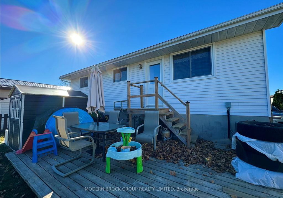 784-comstock-crescent-brockville-ontario-x13549746