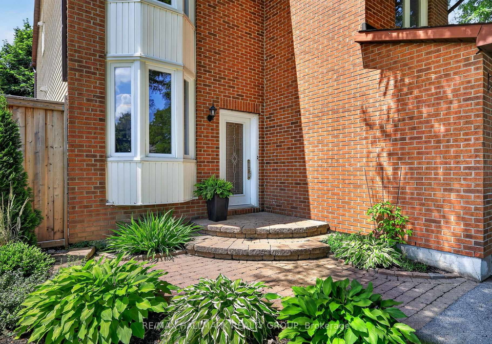 6106-meadowhill-crescent-ottawa-ontario-x13549750