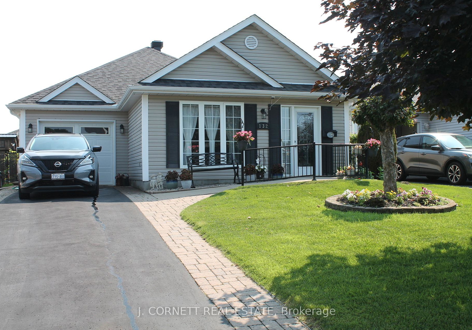 132-dunbar-avenue-cornwall-ontario-x13549848