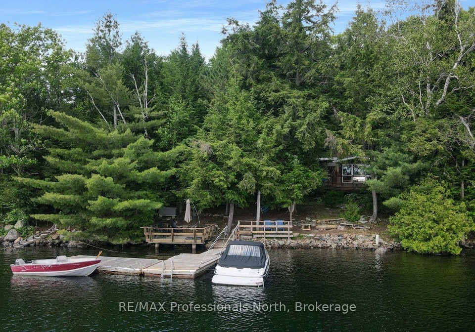 1042-platinum-bay-road-dysart-et-al-ontario-x13549864