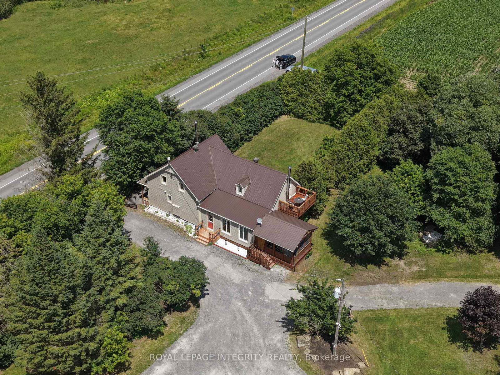 1550-county-road-2-alfred-and-plantagenet-ontario-x13549910