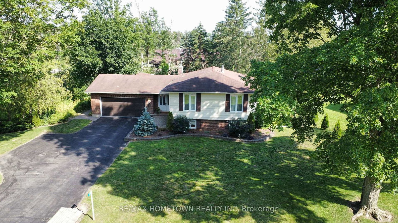 1-meikle-drive-augusta-ontario-x13549926