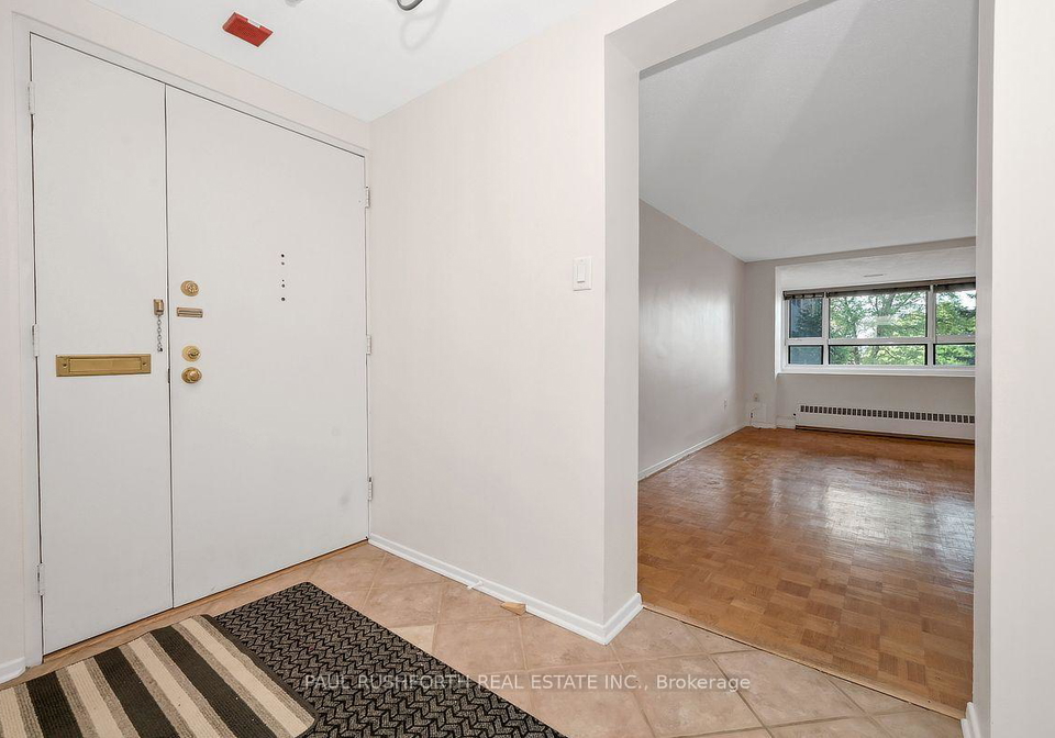 1356-meadowlands-drive-e-ottawa-ontario-x13549928