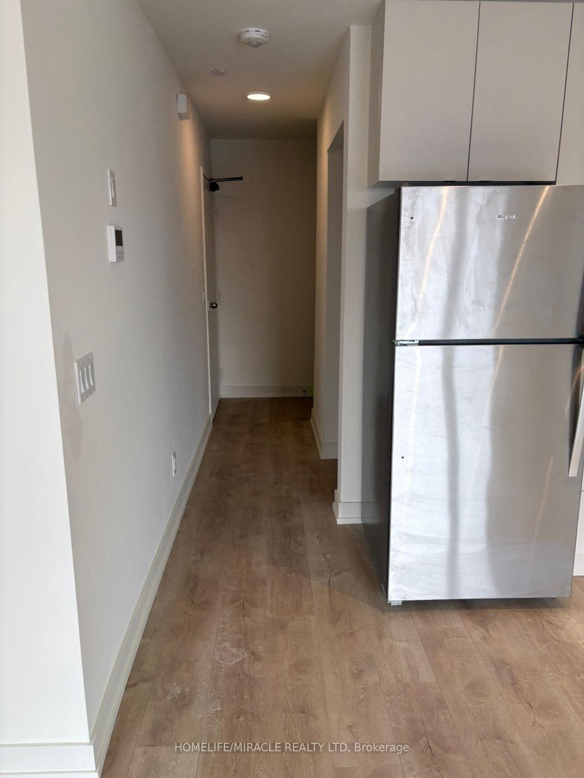 16-melbourne-avenue-st-catharines-ontario-x13550054