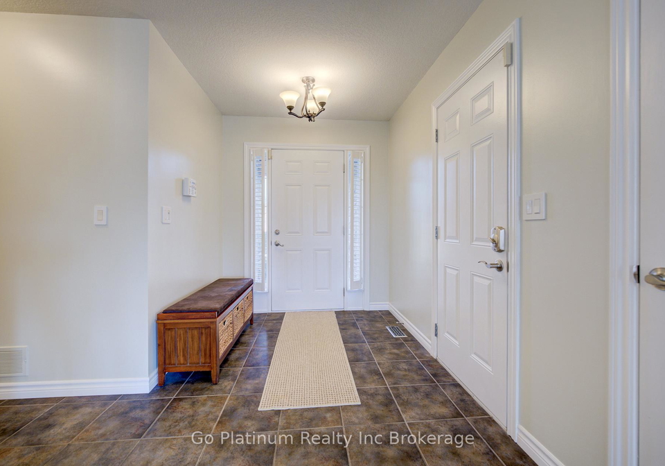 66-irving-drive-norwich-ontario-x13550100