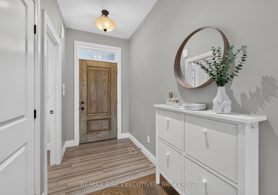 1454-evergreen-drive-kingston-ontario-x13550146