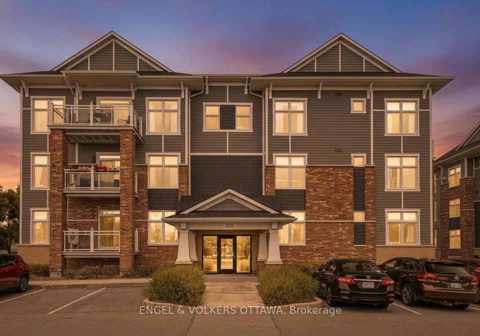 355-elizabeth-cosgrove-private-ottawa-ontario-x13550240