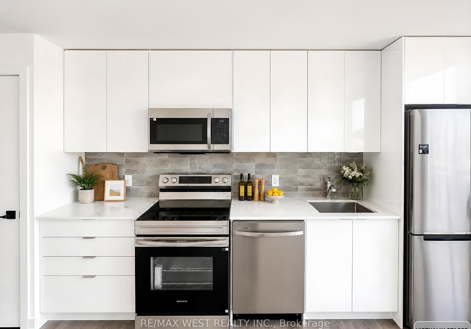 33-erie-avenue-brantford-ontario-x13550460