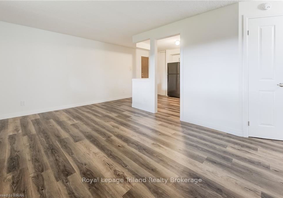 266-overlea-drive-kitchener-ontario-x13550562