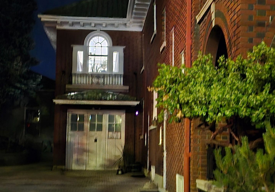 1wellington-street-n-kitchener-ontario-x13550576