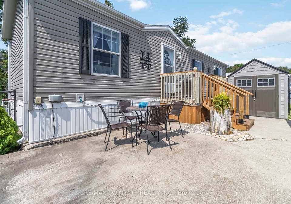 27-elm-street-puslinch-ontario-x13550716