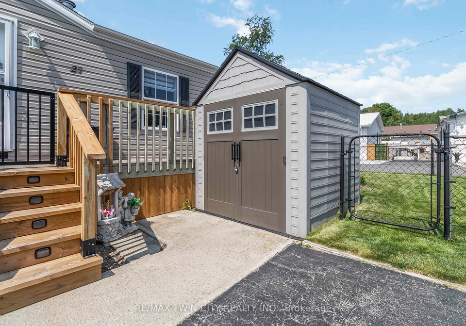 27-elm-street-puslinch-ontario-x13550716