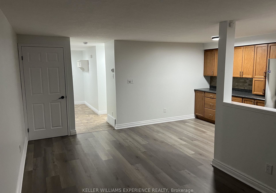 299-activa-avenue-kitchener-ontario-x13550720