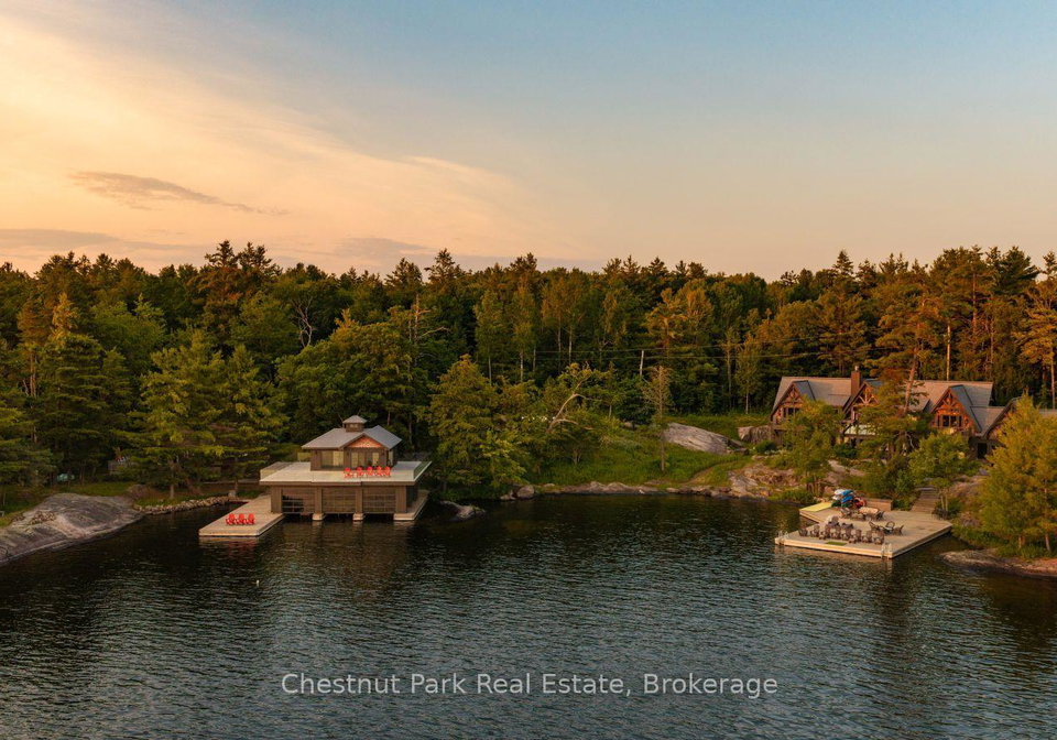 1413-brackenrig-road-muskoka-lakes-ontario-x13550764